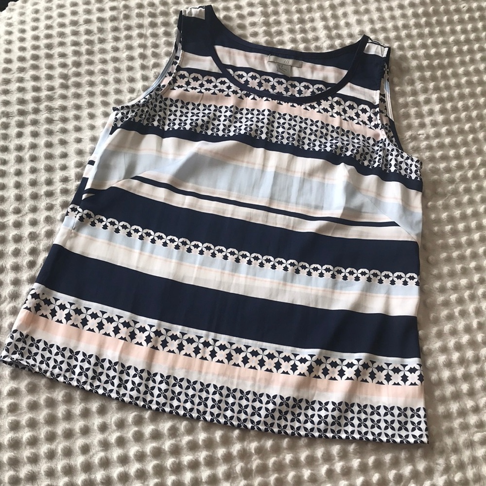 ⭐️❤️ H&M Printed Satin Tank ❤️⭐️